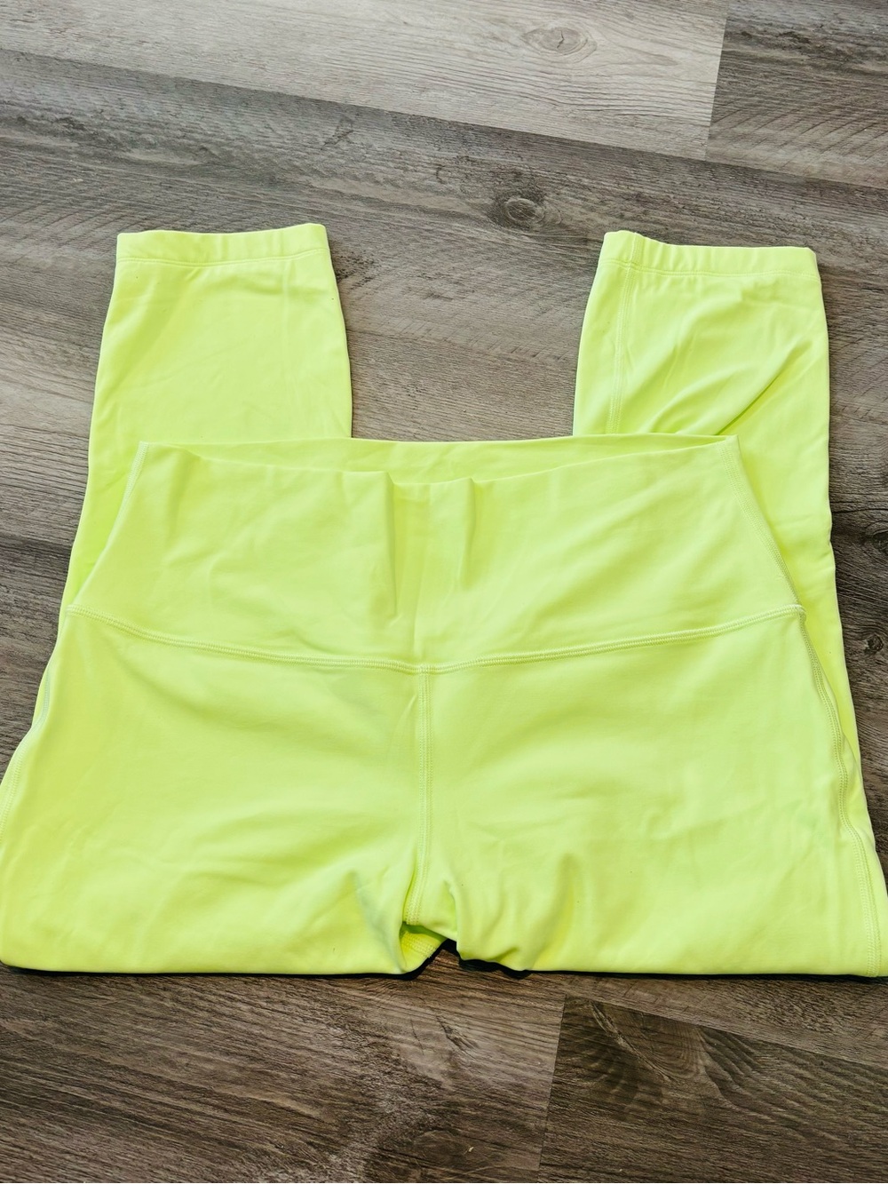 NWOT Lululemon Double Align Athletic Leggings Neon yellow/green size 12